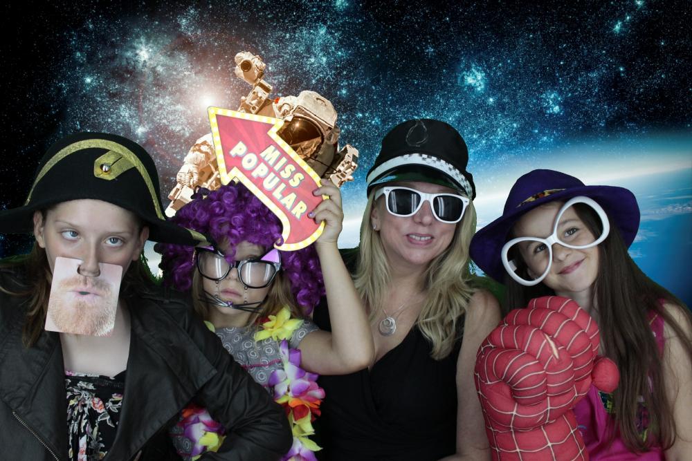 Gary & Julie's Wedding | View more photos from the event at gallery.myphotoboothexperience.co.uk/u/MyPhotoBoothExperienceLtd/Gary-Julies-Wedding